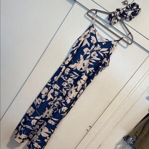 Luau  Maxi Dress with Scrunchie